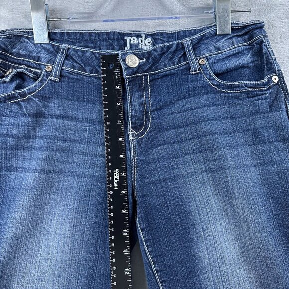 Jade Jeans Bermuda Shorts Womens Size 11/12 Embroidered Pockets Mid Rise Blue - Picture 6 of 10